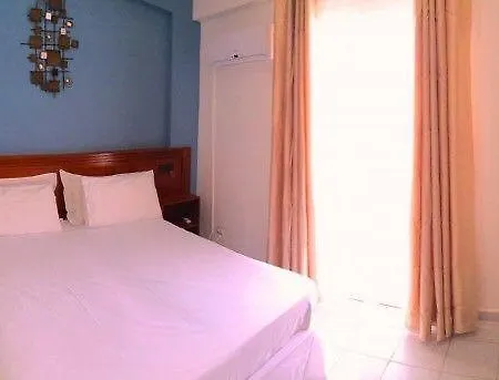 Hotel Milu Beach Club 4*