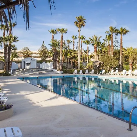 Hotel Milu Beach Club 4*