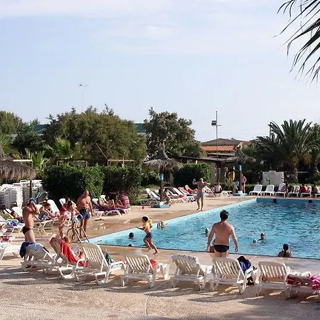 Hotel Milu Beach Club 4*