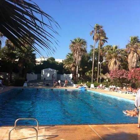 Hotel Milu Beach Club